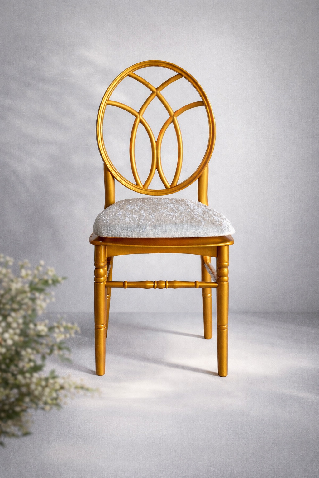 Silla Kepler Oro EN VENTA ( Cojín no incluido )