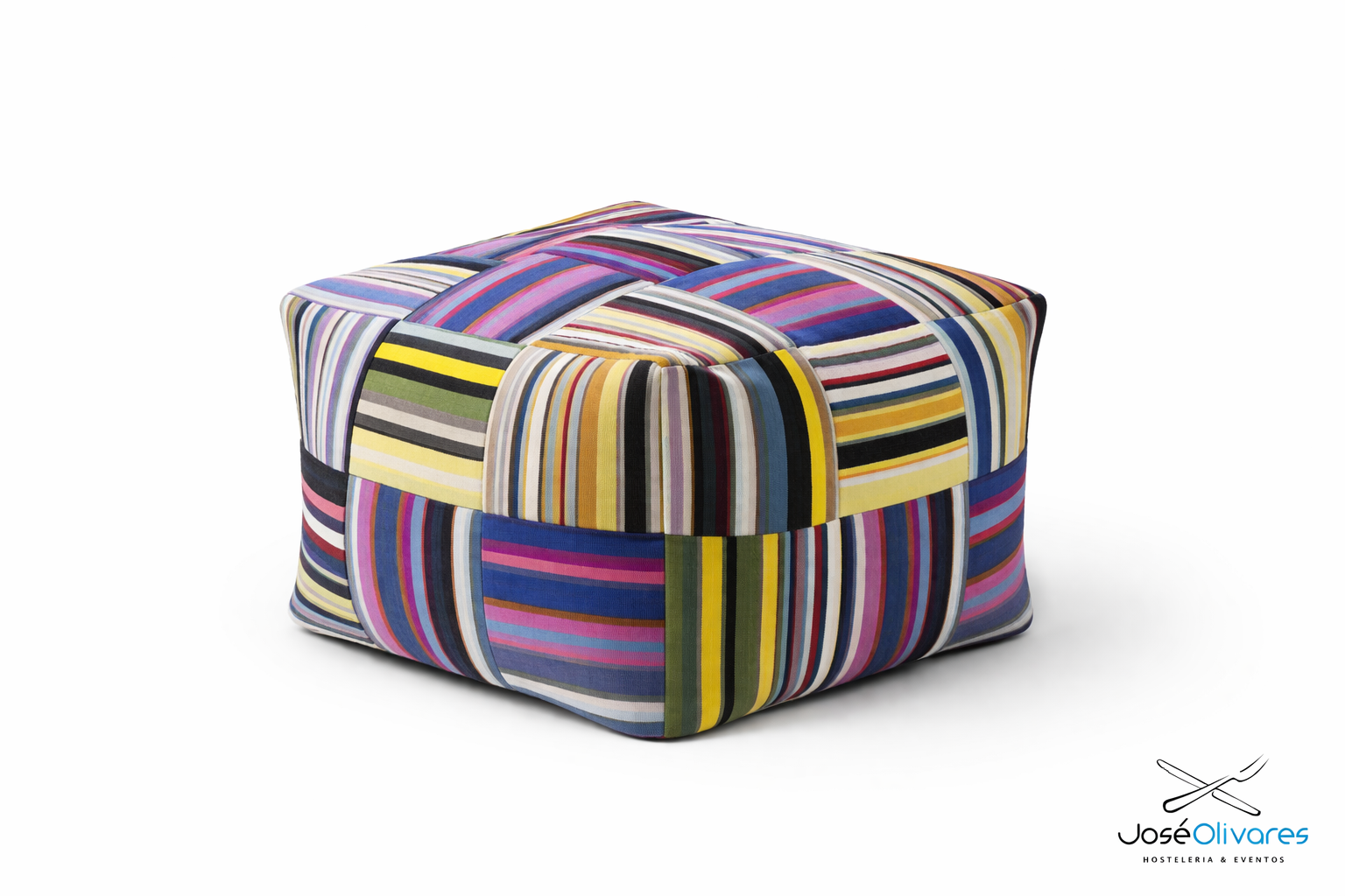 Pouf Cuadrado 60 x 60  x 40 Cm EN VENTA